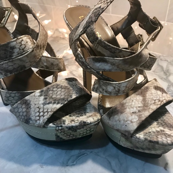 Hot🔥Hot🔥Hot Python Print Heels - Picture 2 of 7